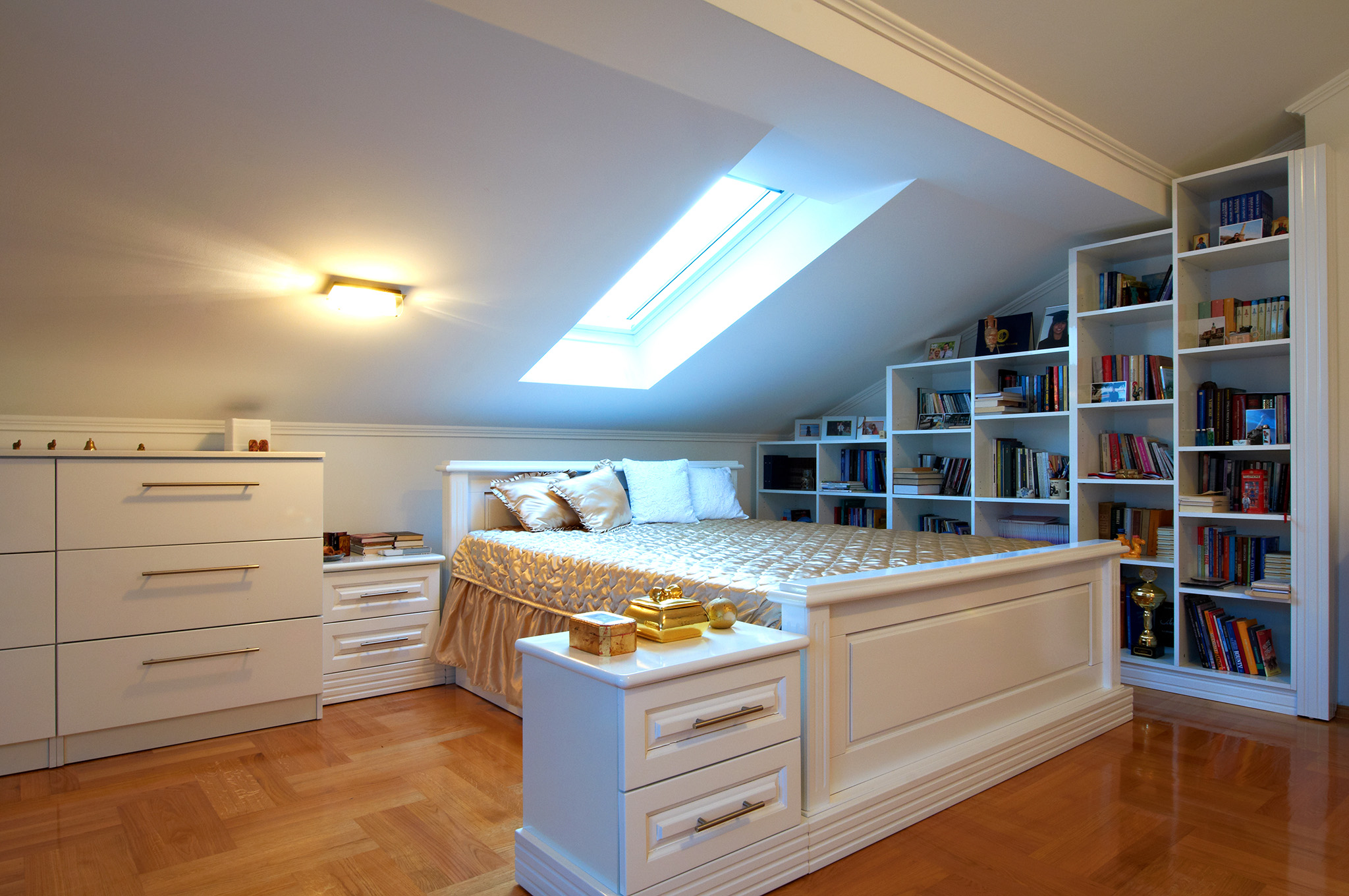 small bedroom funiture, small bedroom décor, bedroom ideas storage